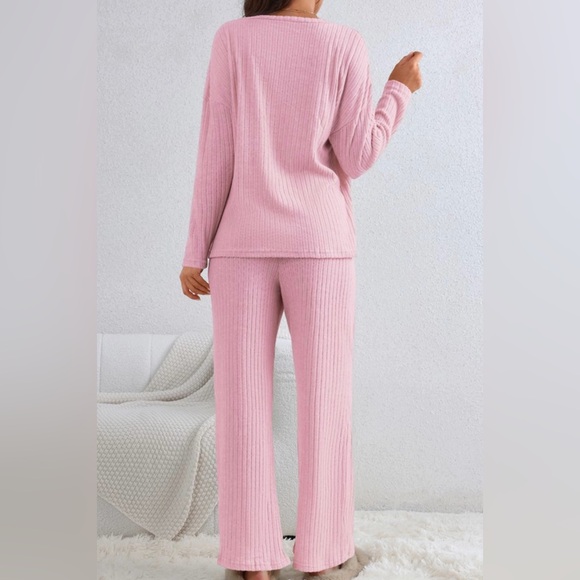 Cozy Pink Ribbed Lounge Set - Picture 2 of 3